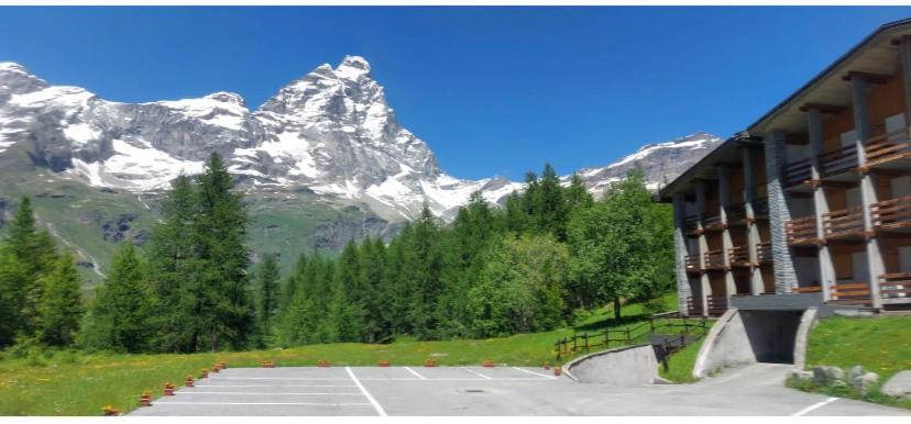 Apartment Monolocale Sulle Piste Del Cervino Rododendro Breuil-Cervinia